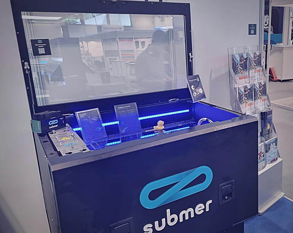 submer booth
